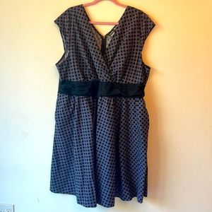 RETROLICIOUS Modcloth Greta Plus Size Gray Black Polka Dot Dress sz 3x